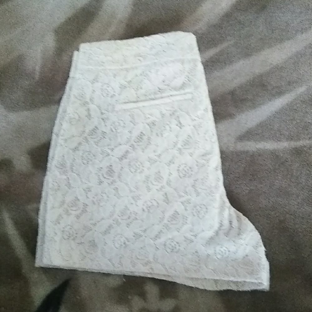 Shorts - Picture 2 of 2